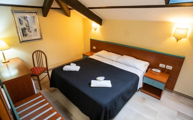 Hotel Center 2