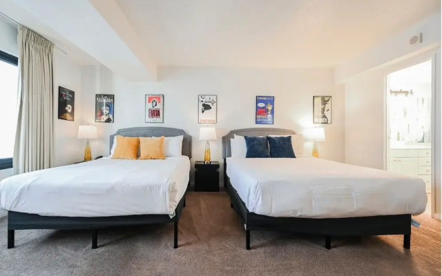 StripViewSuites at Jockey Club