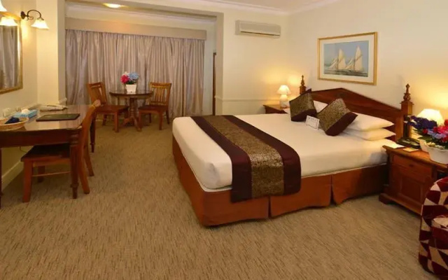 Best Western Twin Towers Inn