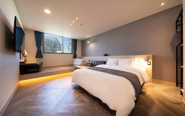 Sokcho Brooklyn Hotel