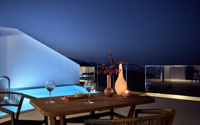 Yoma Cove Suites