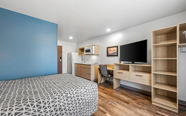 WoodSpring Suites Winston-Salem near Hanes Mall