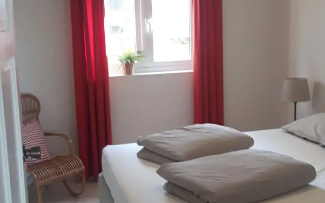 Air-conditioned Mama Sha Apartment Near Jan Thiel