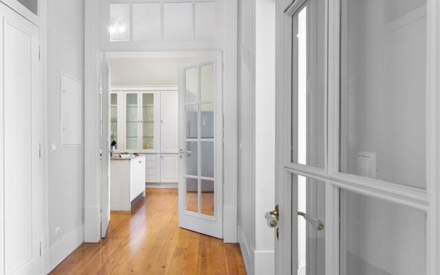 JOIVY Astonishing 1BR home in Baixa, 5mins to Santa Justa Lift