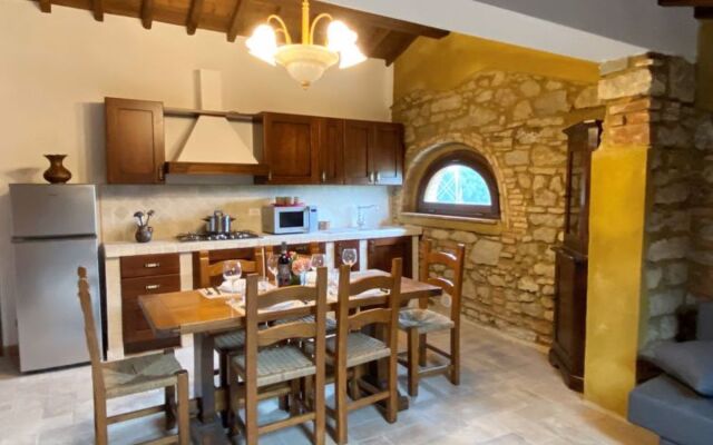 House Aves Guardistallo