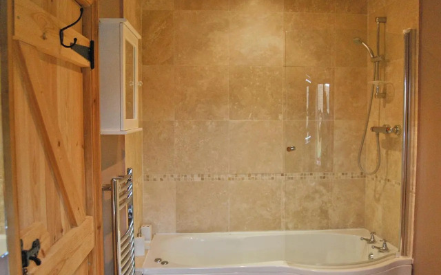 Featherstone Cottage