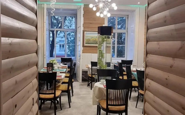 Urban Boutique Hotel