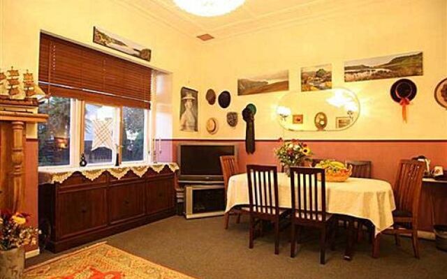 Tresco Rotorua Bed and Breakfast