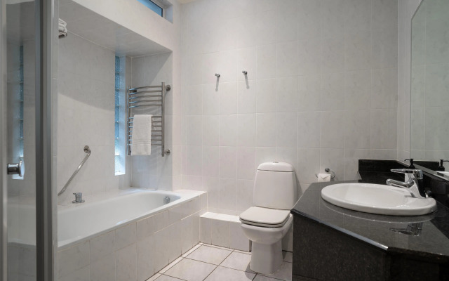 Premier Hotel Falstaff