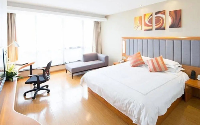 Warmly Hotel