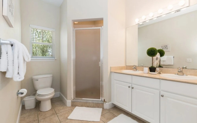 Lucayan Home 2960