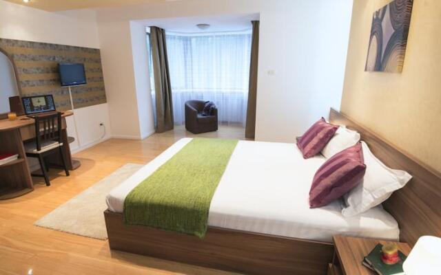 6 Apartments Predeal