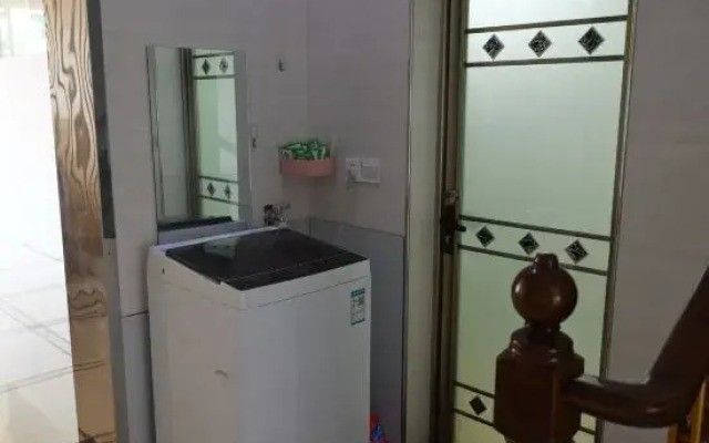 Yijiaqin Hotel