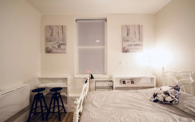 Queen Nest Hotel