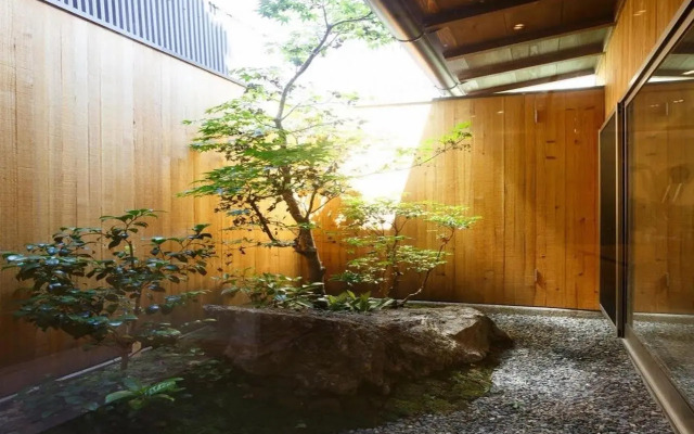 Rakutoko Momo - Vacation STAY 86513