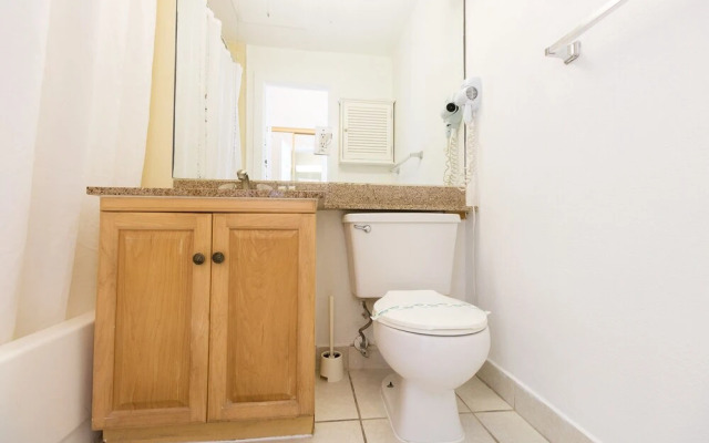 764 Ocean View Hollywood Beach