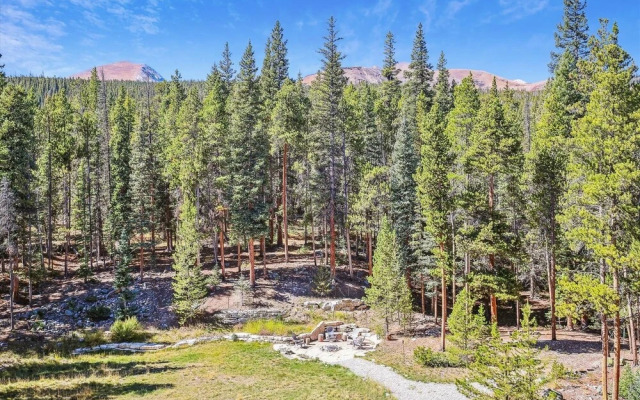 Summit Solitude Estate 3 Bedroom Home