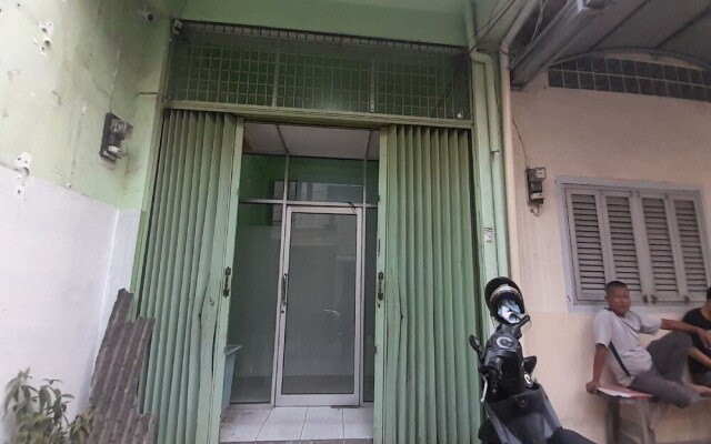 OYO 93417 Homestay Bunga Rinte Syariah Near Komp perumahan stella ressidence 2