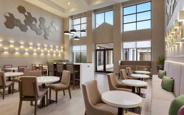 Hampton Inn & Suites Houston-Cypress Station