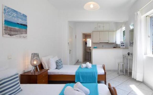 Irini Apartments and Studios