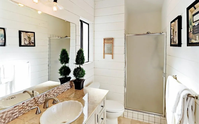 Medicine Man - 2 Br Home