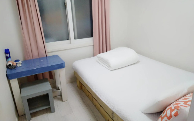 Slow Citi Guesthouse - Hostel