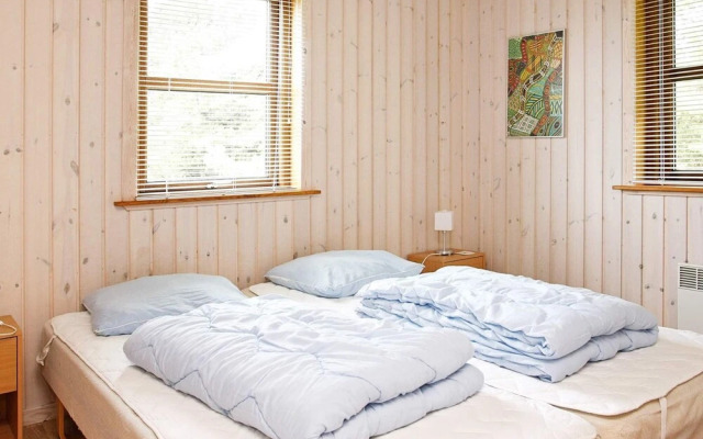 10 Person Holiday Home in Brovst