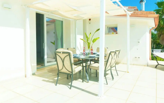 Villa Menea con Piscina e SPA