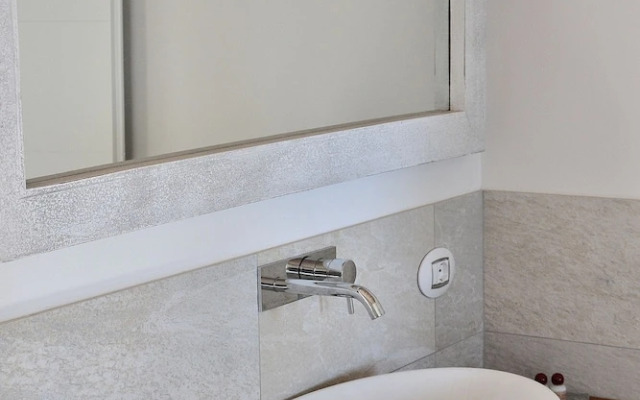 Villa il Cerro With Lake View