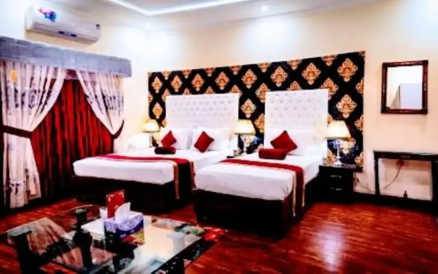 Royal Galaxy Guest House
