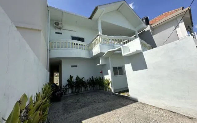 Modern 6 BR Villa VENIRE I Private Pool I Teracce I Kitchen I Parking I Co-working – Outside – Tibubeneng