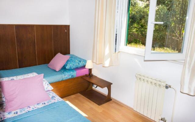 Holiday home Lada - 100 m from beach