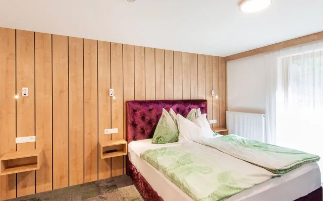 Apartment in Wald im Pinzgau With Pool