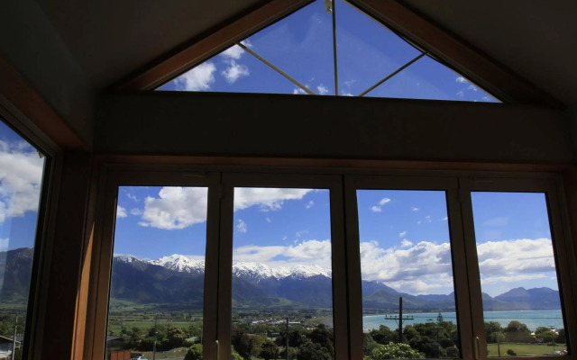 Nikau Lodge
