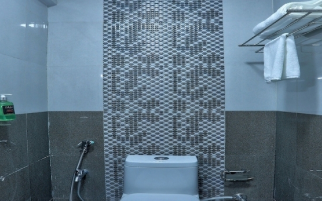 Mayajaal Multiplex By OYO Rooms
