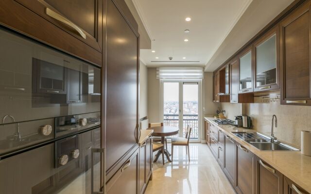 Ist flats Serviced Apartments - EMAAR SQ