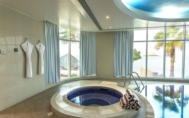 Royal Beach Hotel and Resort