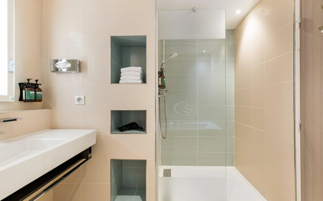 Crowne Plaza Lyon - Cité Internationale by IHG
