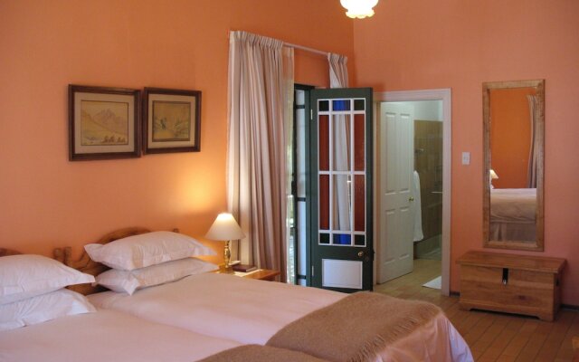 Toverberg Guest Houses