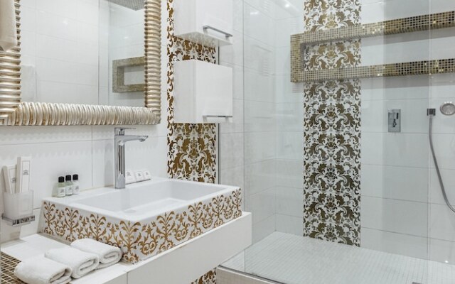 Апартаменты Royal, ул. Литературная, 1А