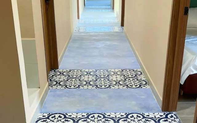 Awa House Hotel