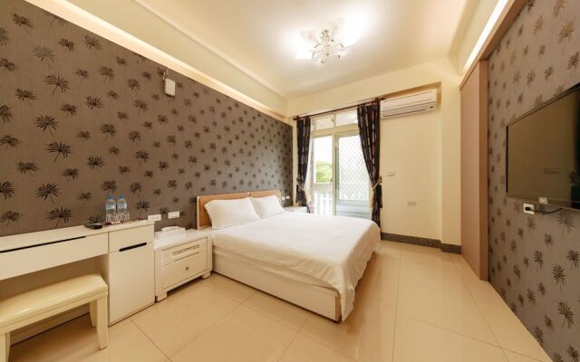 Playing Off 107 Bed and Breakfasts