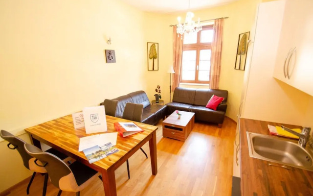 Post Residence Apartments 4B Incl Summer Card