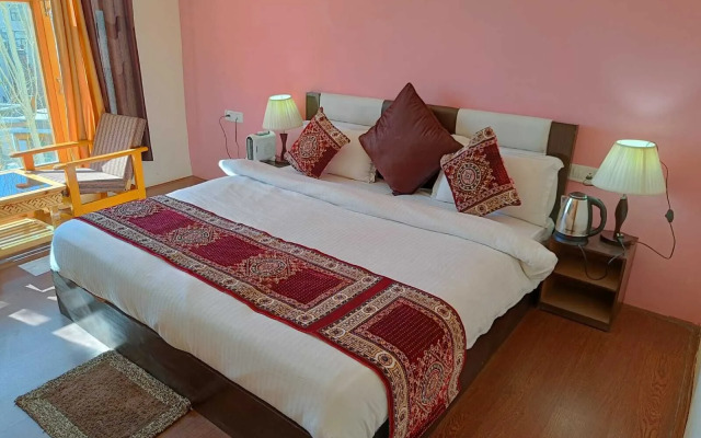 Hotel Malik Residency