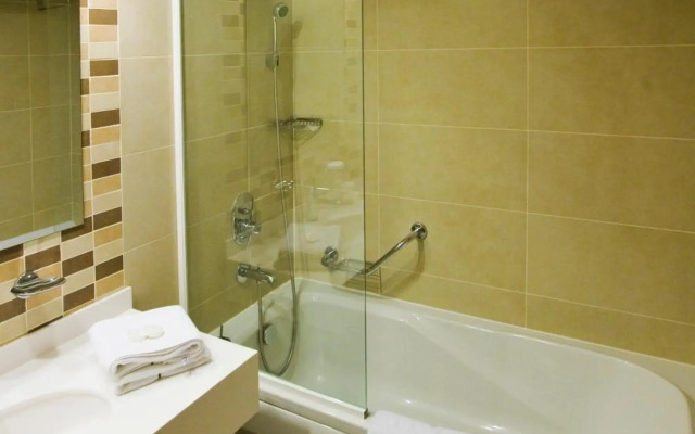 Fantasia Deluxe Hotel