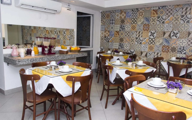 Hotel Minuano Express