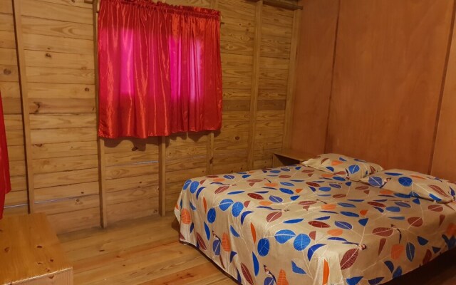 Gipsy Ranch Rooms - Hostel