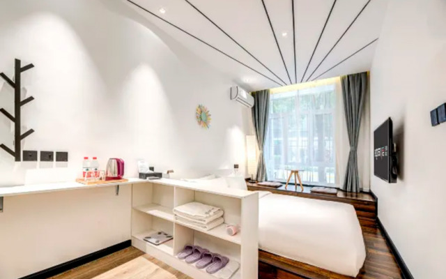 Tian Jin PAI Theme Hotel