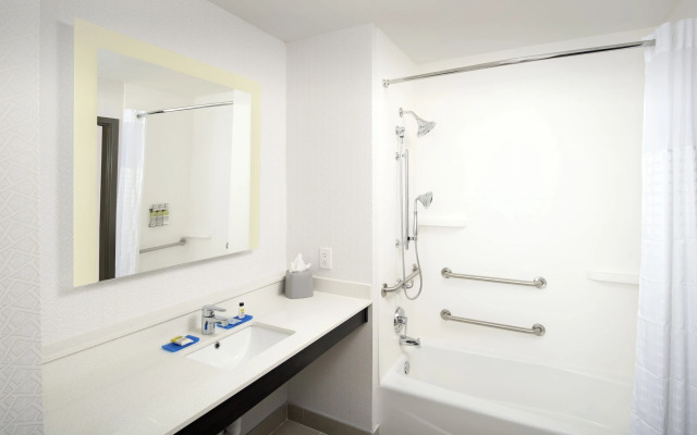 Staybridge Suites North Brunswick by IHG