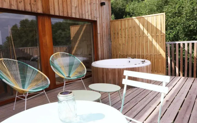 Aloia Nature Alojamiento Forestal